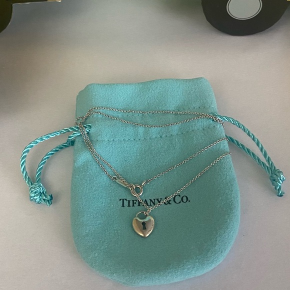 Tiffany & Co. Mini Heart Lock Necklace - Picture 5 of 9